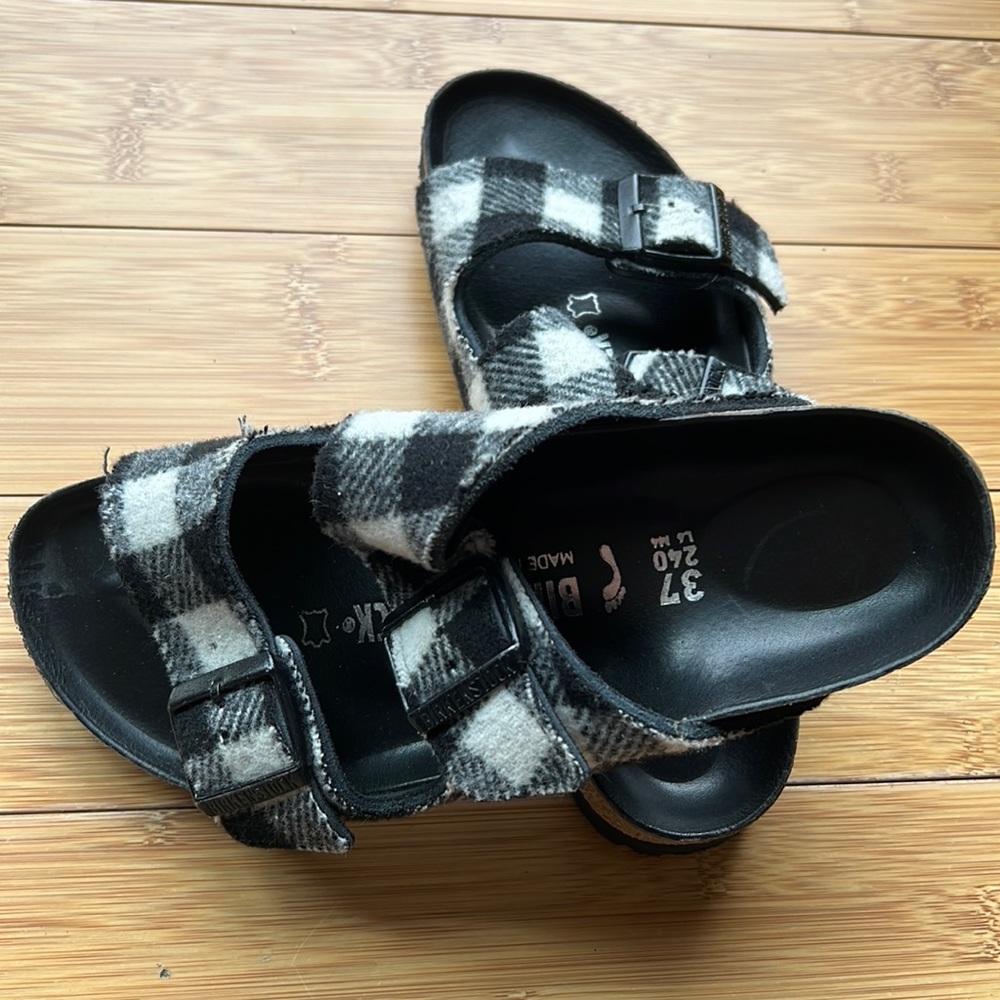 NWOT Birkenstock size 37